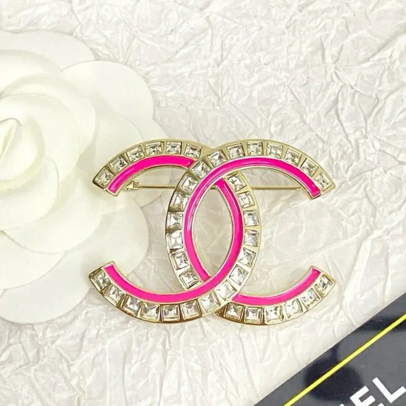 chanel brooches pour femme s_12240474